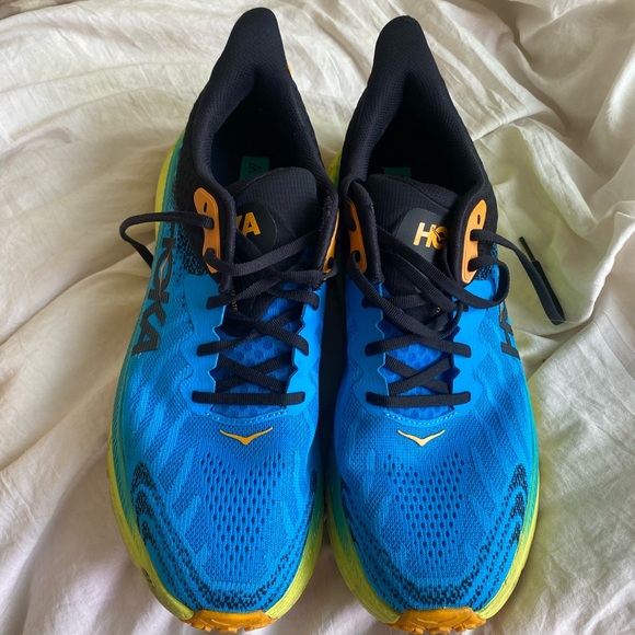 Hoka One One - Picture 5 of 7